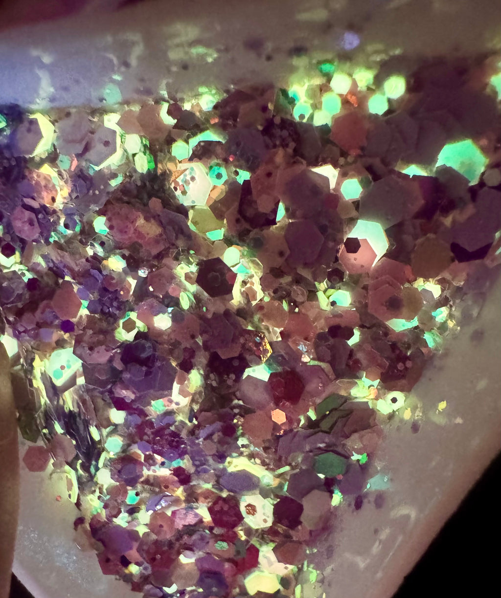 Magical (glow in the dark)