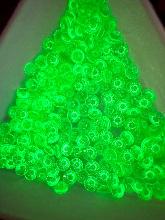 Toxic tan (glow in the dark)