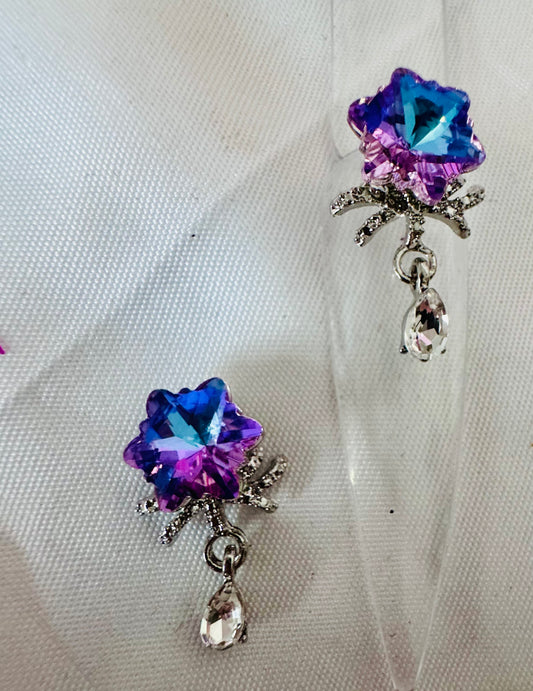 Snowflake dangles